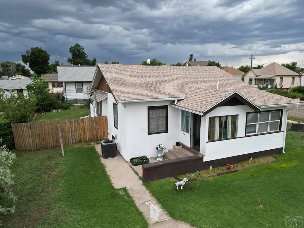 318 W 10th Street La Junta CO 81050