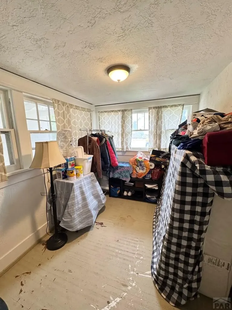 318 W 10th Street La Junta CO 81050