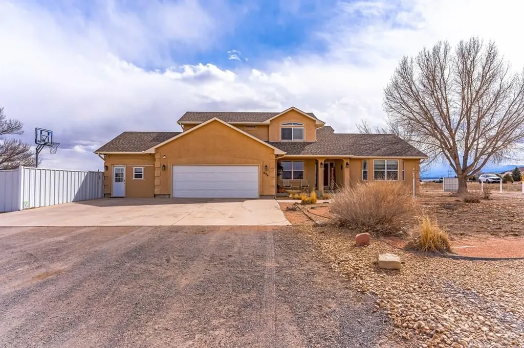 894 W Garcia Court Pueblo West CO 81007