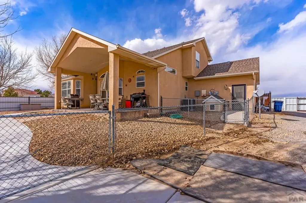 894 W Garcia Court Pueblo West CO 81007