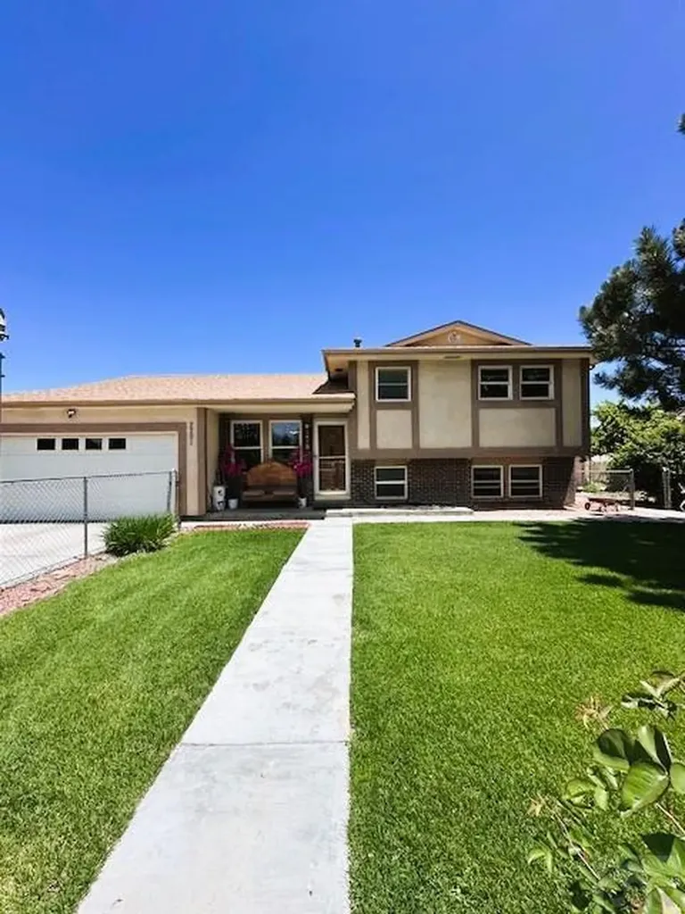 2291 Chantala Avenue Pueblo CO 81006