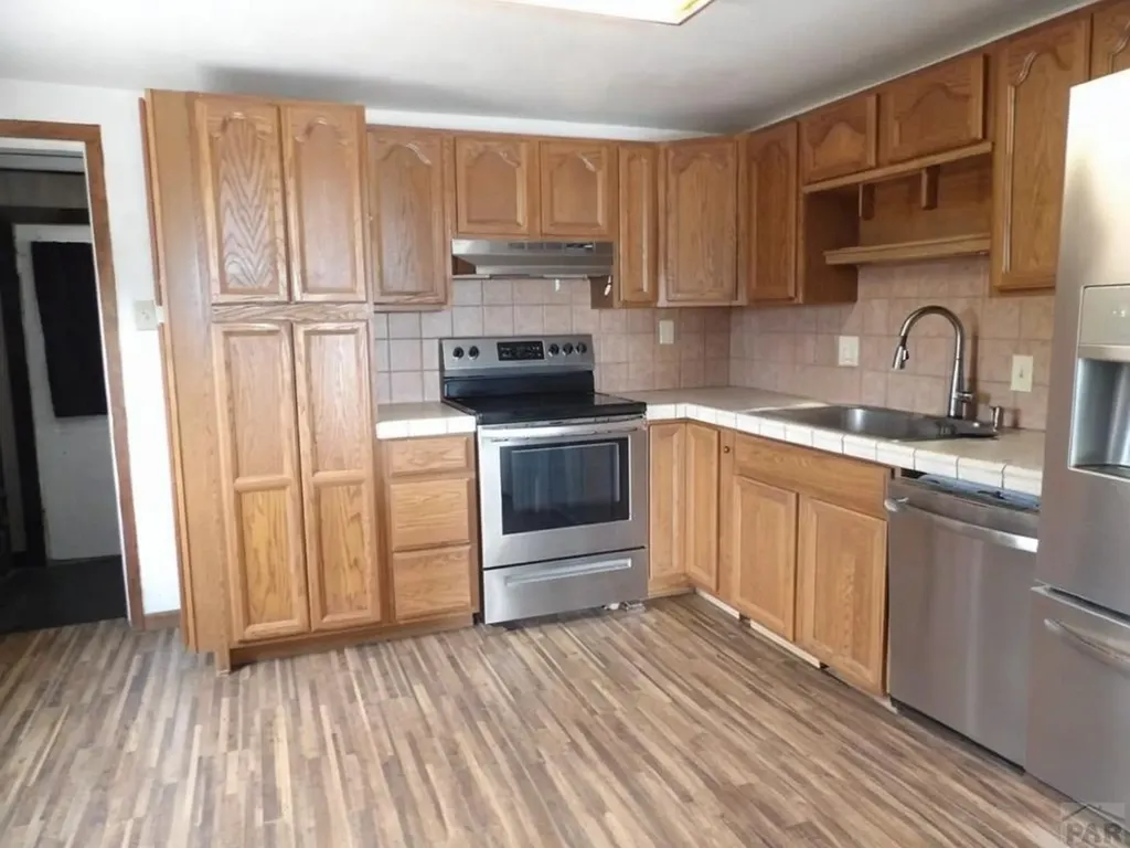 1002 Frontier Pueblo CO 81006