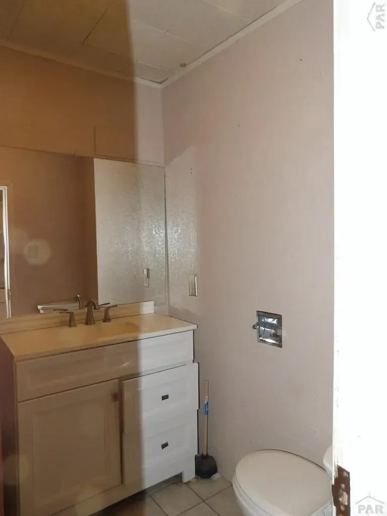 1002 Frontier Pueblo CO 81006