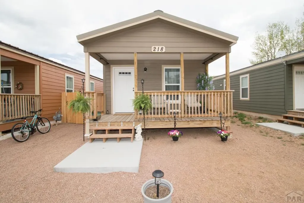 218 W Thurlow Avenue Cripple Creek CO 80813