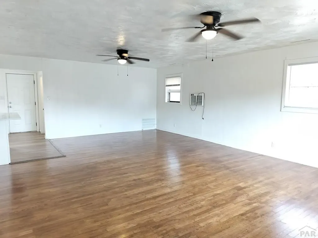 1143 25th Lane Pueblo CO 81006