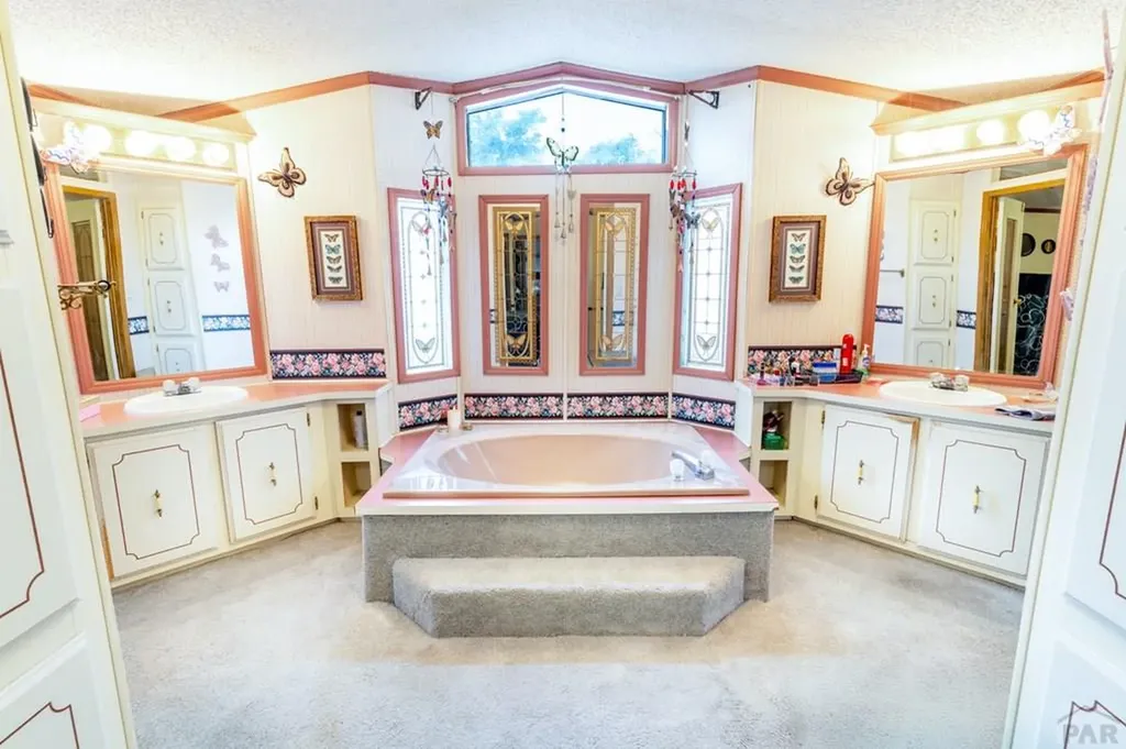 5000 E Red Creek Springs Road Pueblo CO 81005