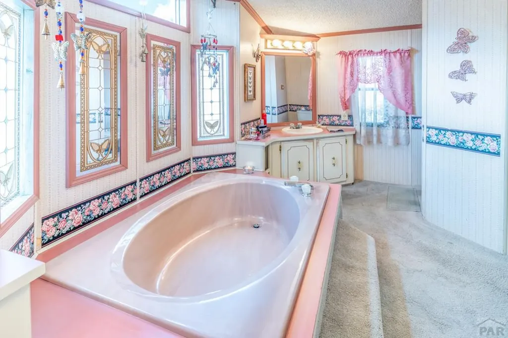 5000 E Red Creek Springs Road Pueblo CO 81005