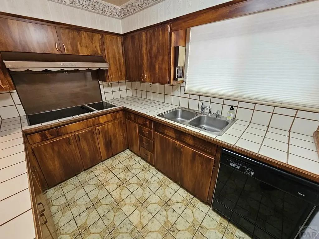 77 Circle Drive La Junta CO 81050