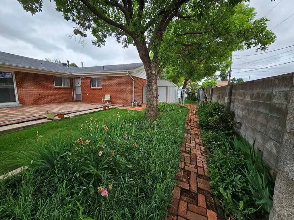 77 Circle Drive La Junta CO 81050