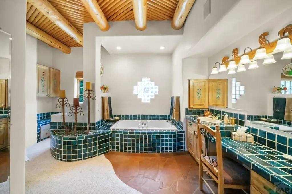 8221 Cuerna Verde Road Rye CO 81069