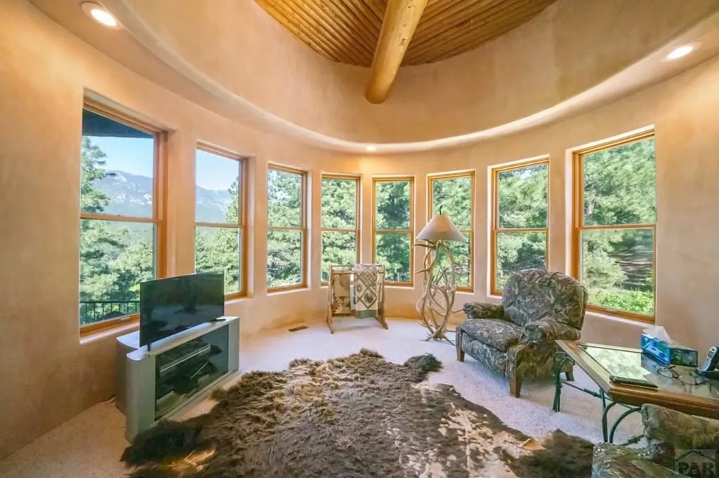 8221 Cuerna Verde Road Rye CO 81069