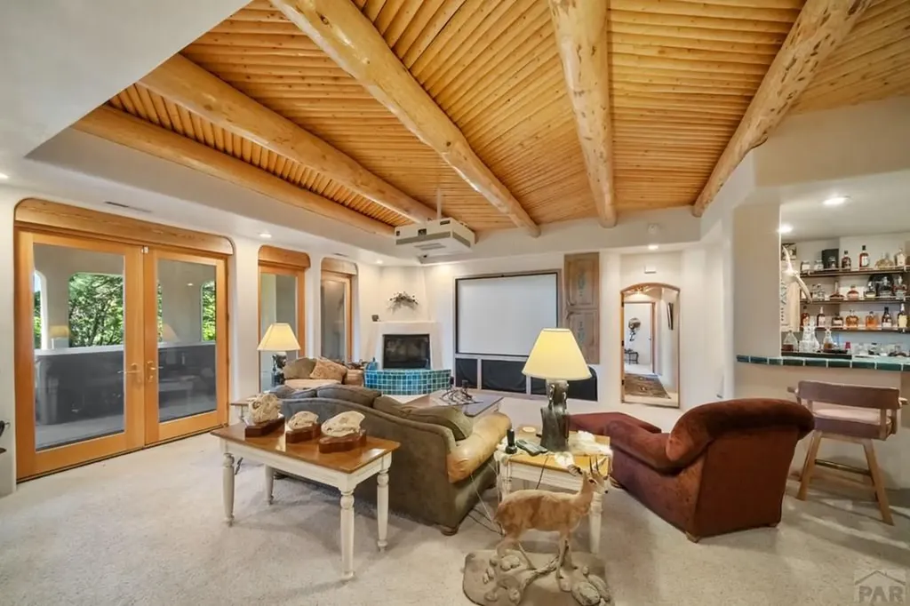 8221 Cuerna Verde Road Rye CO 81069