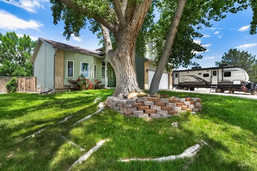 523 W Hook Drive Pueblo West CO 81007