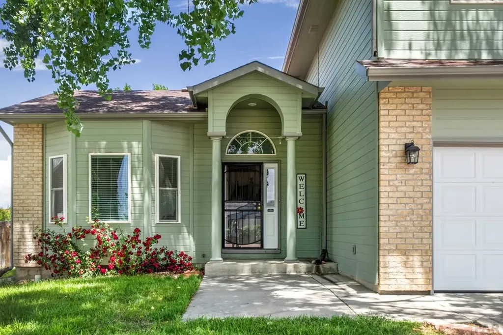 523 W Hook Drive Pueblo West CO 81007