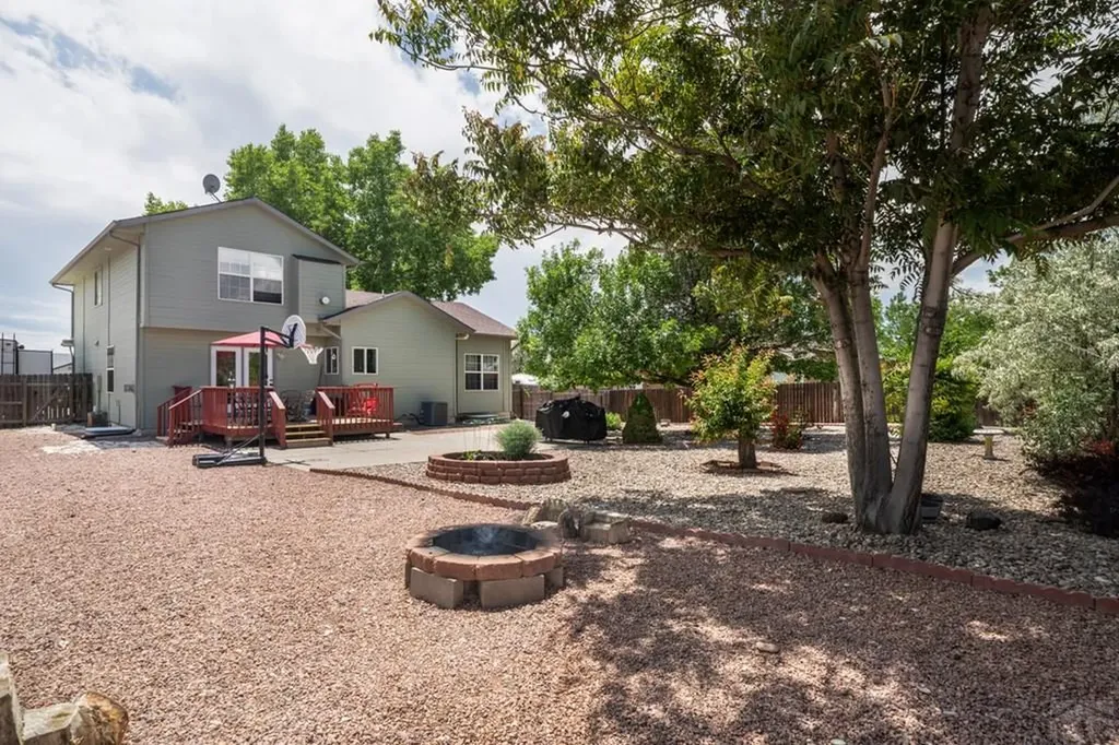 523 W Hook Drive Pueblo West CO 81007