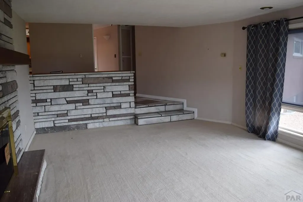 3 Twilight Lane Pueblo CO 81005