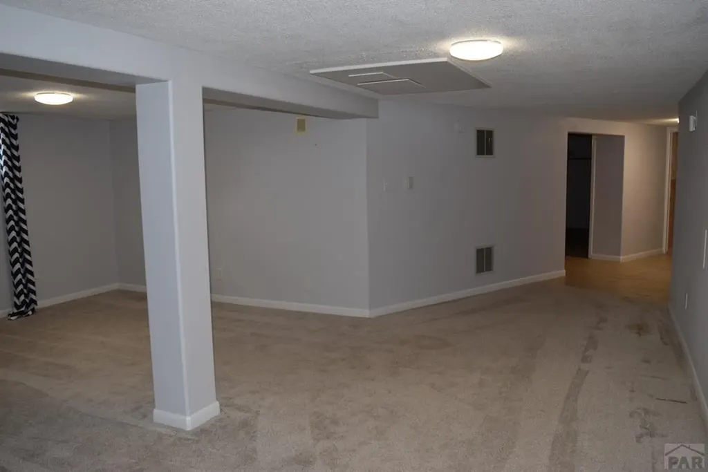 3 Twilight Lane Pueblo CO 81005