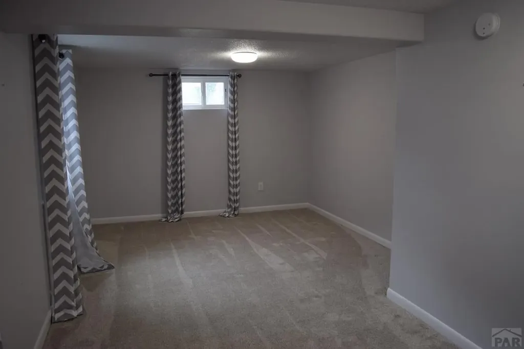 3 Twilight Lane Pueblo CO 81005