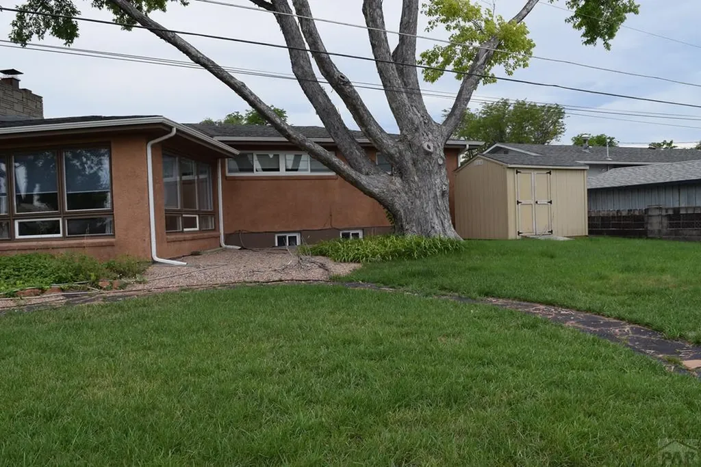 3 Twilight Lane Pueblo CO 81005