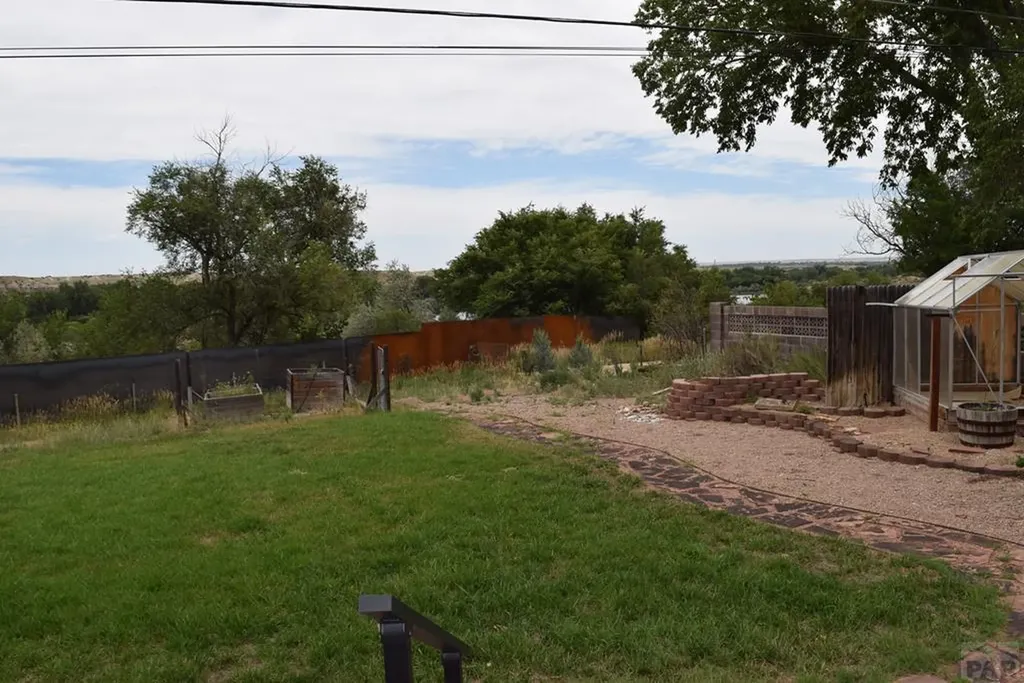 3 Twilight Lane Pueblo CO 81005