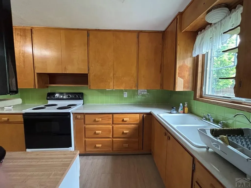 339 S Park Drive Pueblo CO 81005