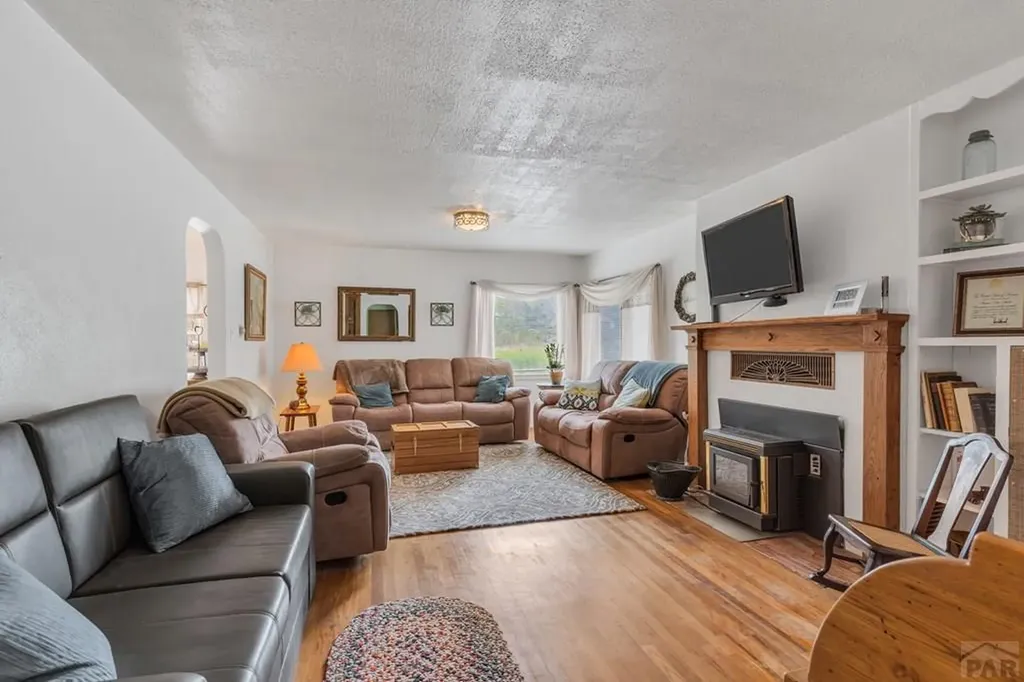 1222 S 9th Street Canon City CO 81212