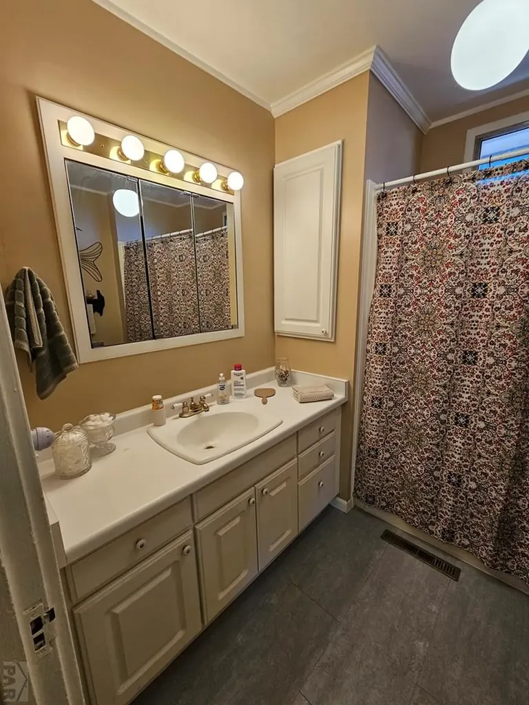 103 S Goff Street Eads CO 81036