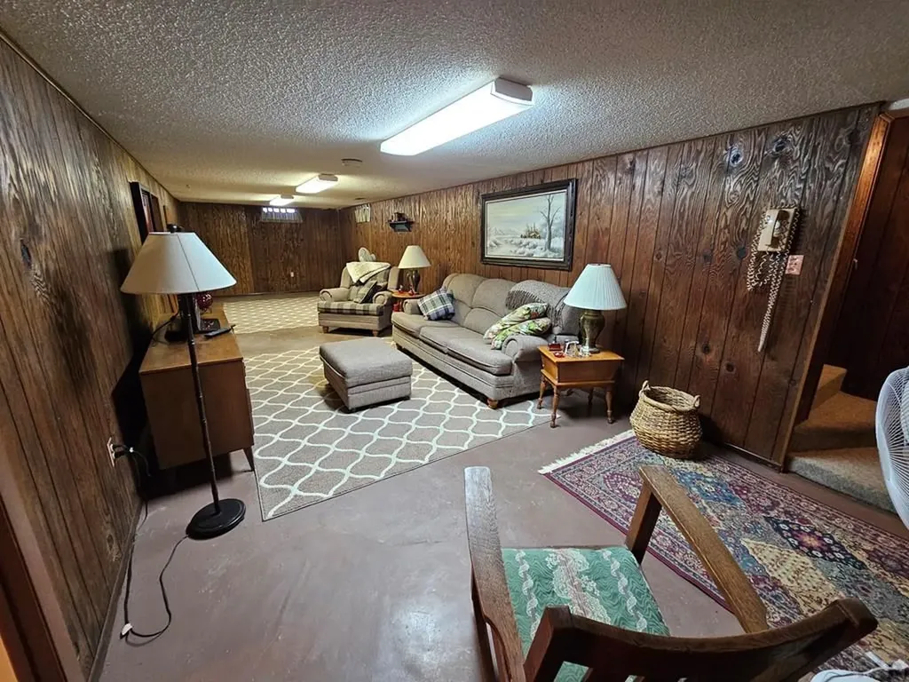 103 S Goff Street Eads CO 81036