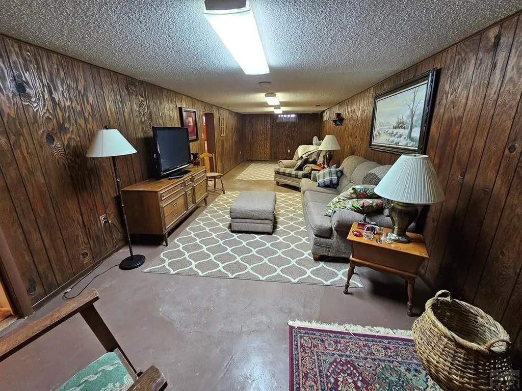 103 S Goff Street Eads CO 81036