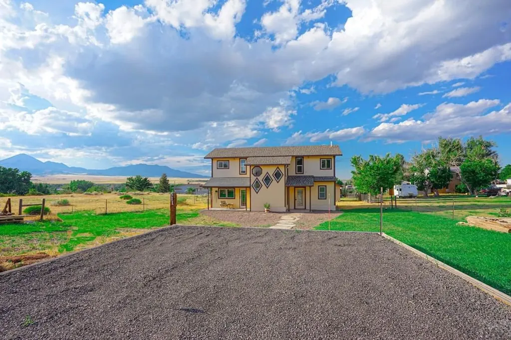 511 E Garland Street La Veta CO 81055