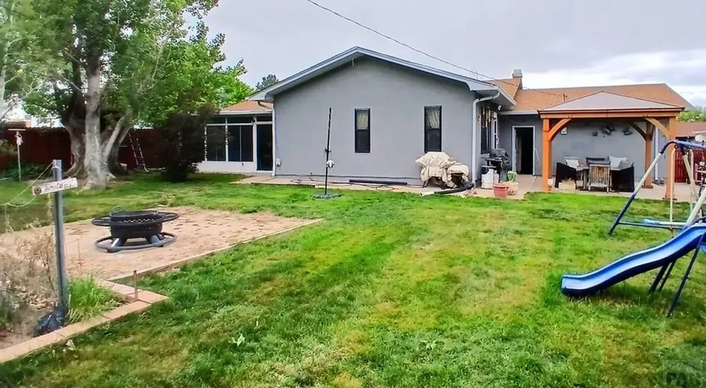 69 Macnaughton Road Pueblo CO 81001