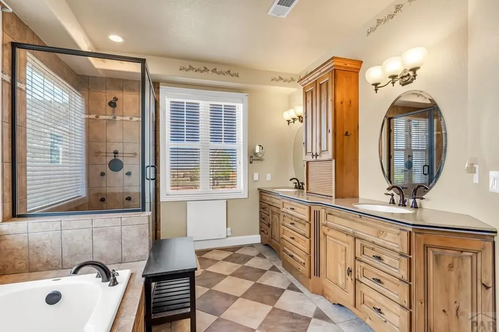 611 Rock Ridge Loop Canon City CO 81212