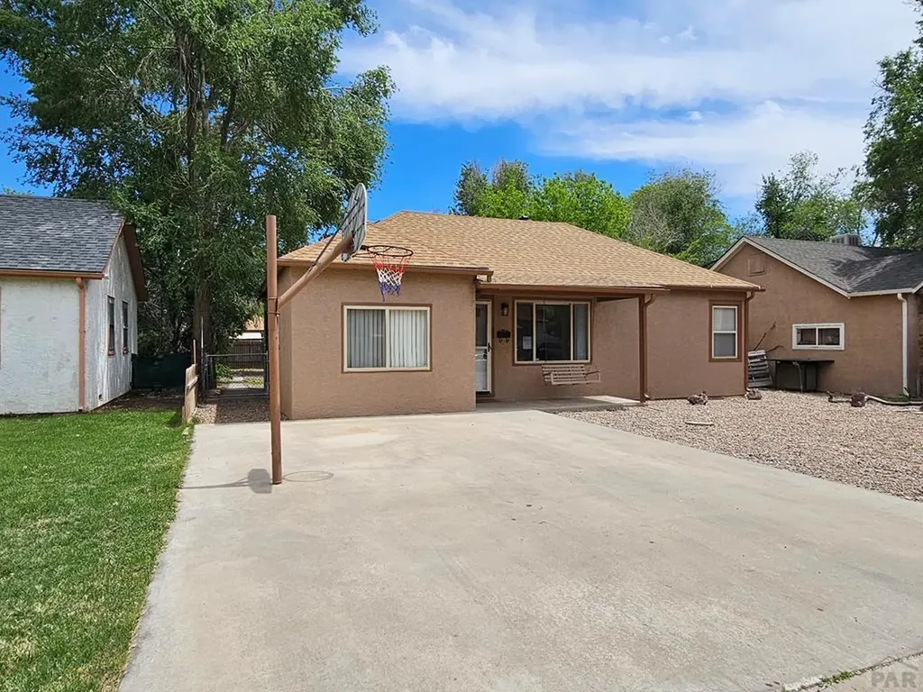 634 Acero Avenue Pueblo CO 81004