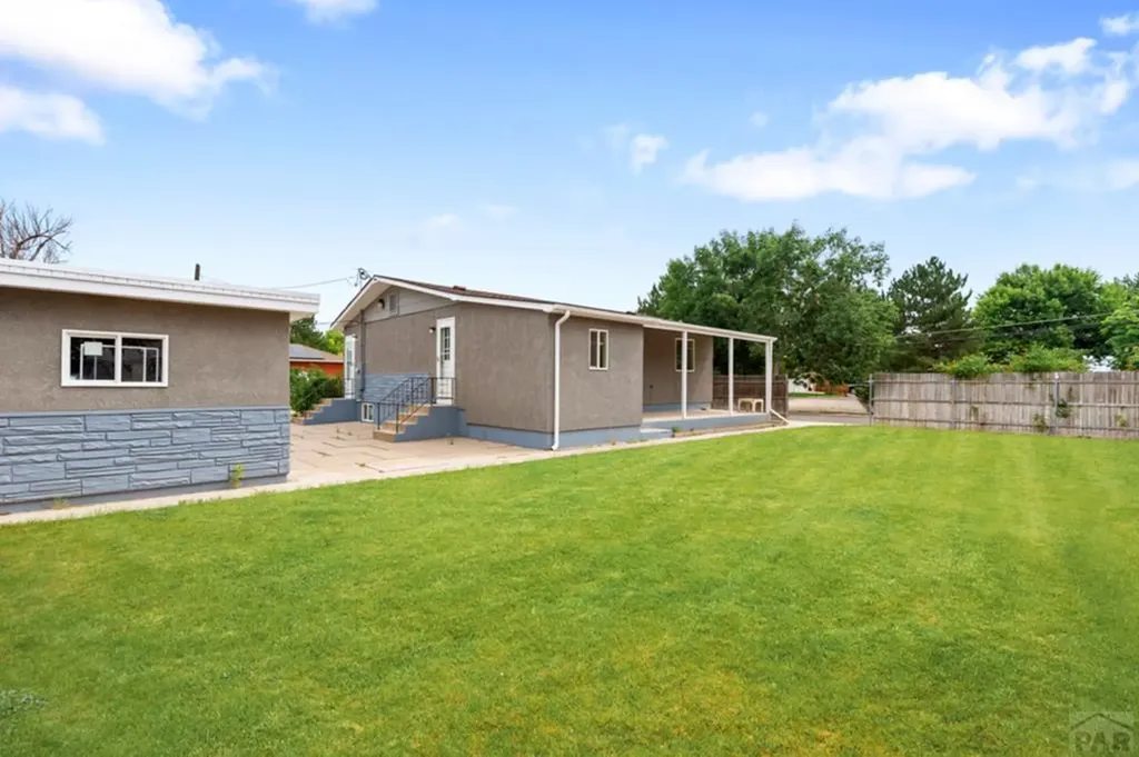 945 29th Lane Pueblo CO 81006