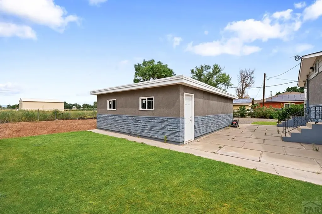 945 29th Lane Pueblo CO 81006