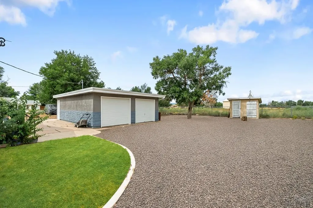 945 29th Lane Pueblo CO 81006