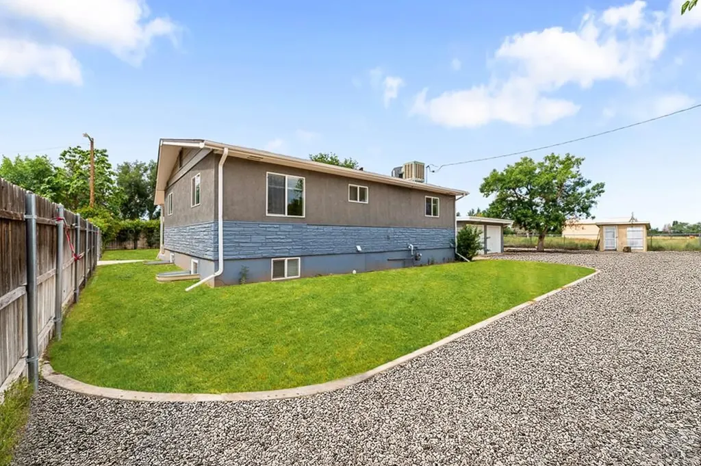 945 29th Lane Pueblo CO 81006