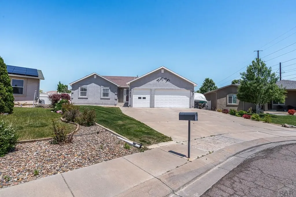2143 Teal Court Pueblo CO 81001