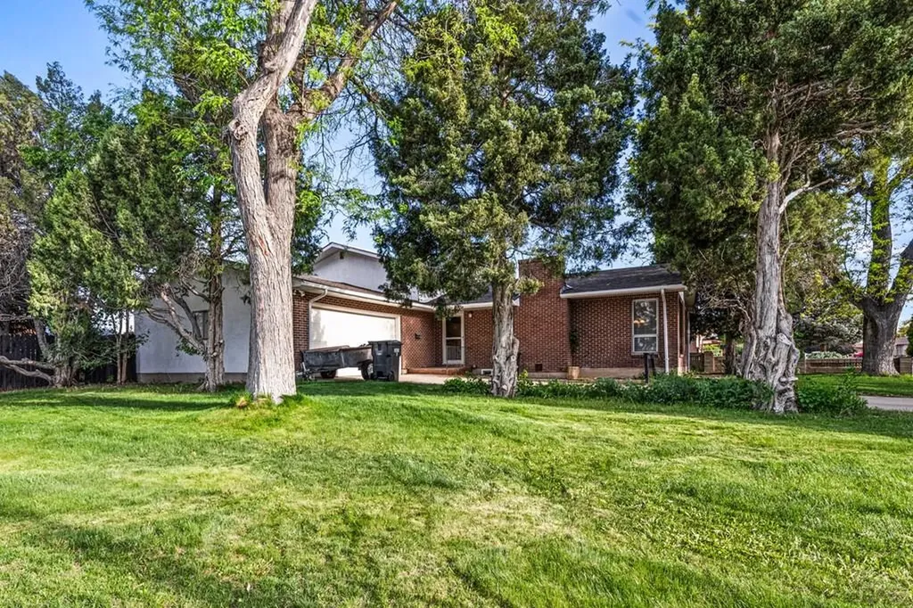 36 Loyola Lane Pueblo CO 81005