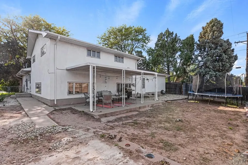 36 Loyola Lane Pueblo CO 81005