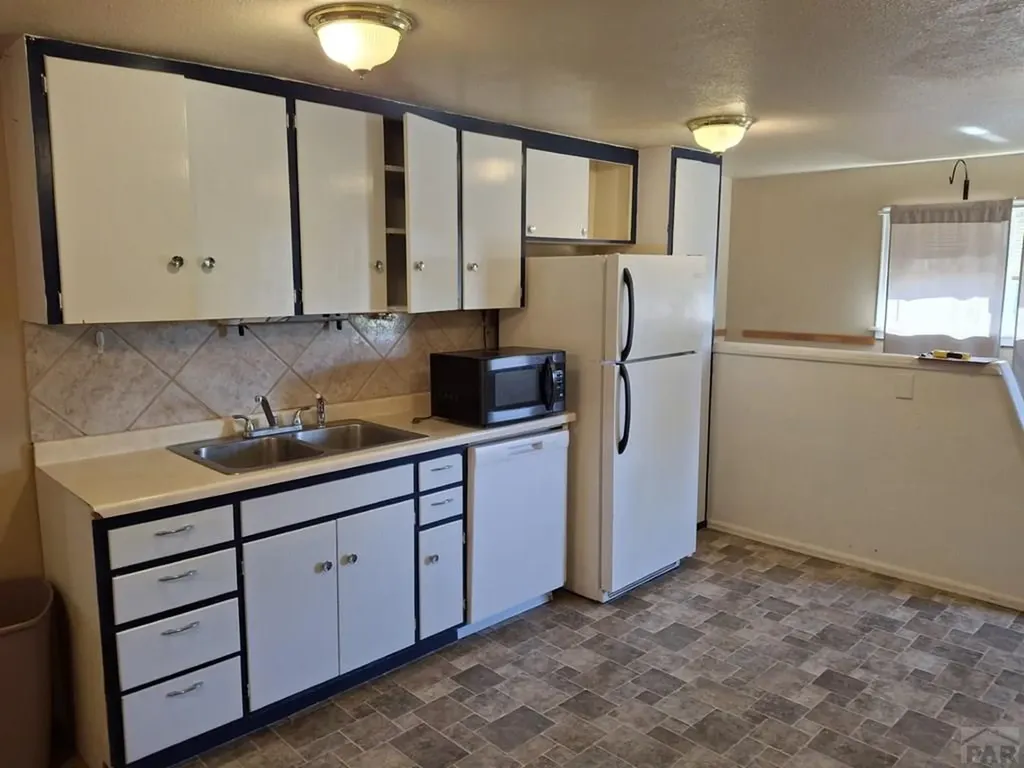 209 5th Street Fowler CO 81039