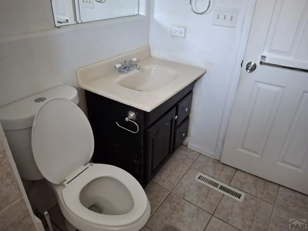 209 5th Street Fowler CO 81039