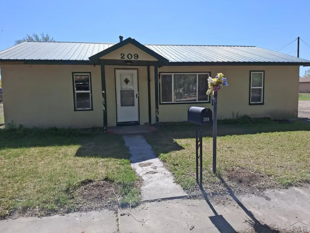209 5th Street Fowler CO 81039