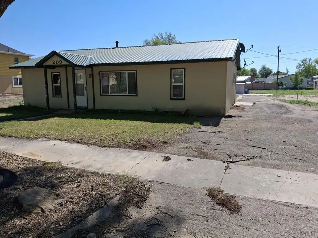 209 5th Street Fowler CO 81039