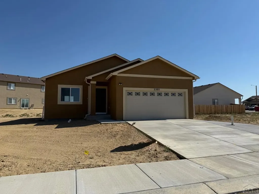 2305 Starboard Lane Pueblo CO 81008