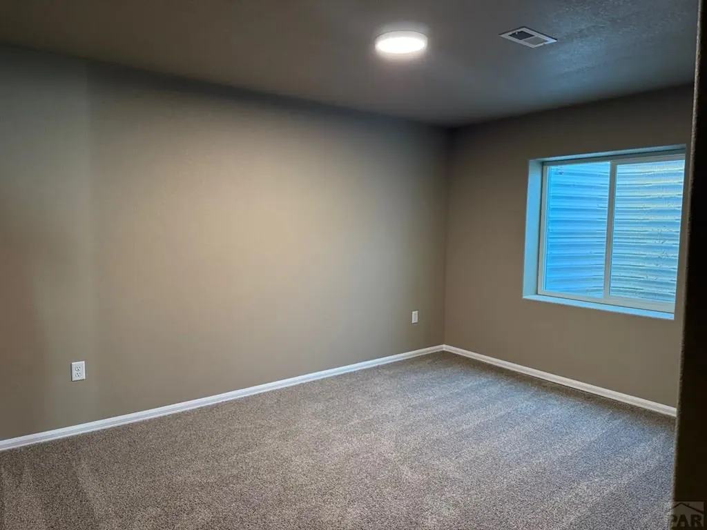 2305 Starboard Lane Pueblo CO 81008