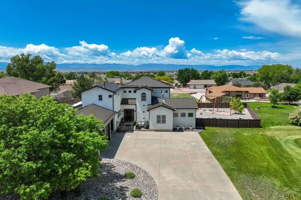 489 S Pin High Drive Pueblo West CO 81007