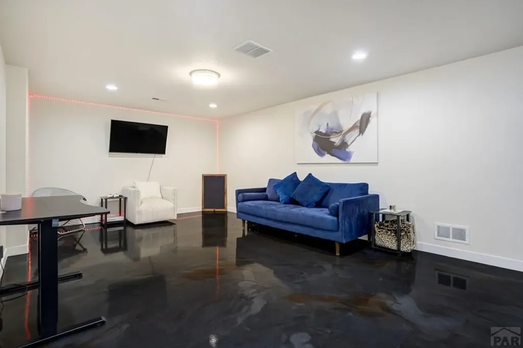 489 S Pin High Drive Pueblo West CO 81007