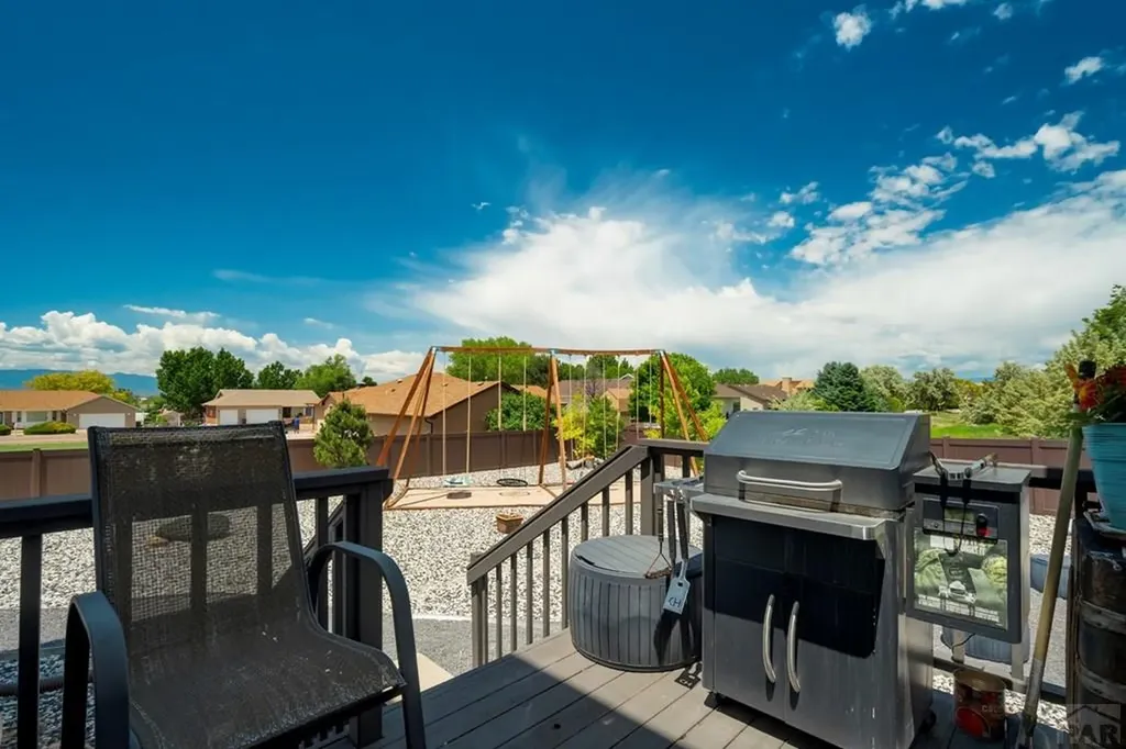 489 S Pin High Drive Pueblo West CO 81007