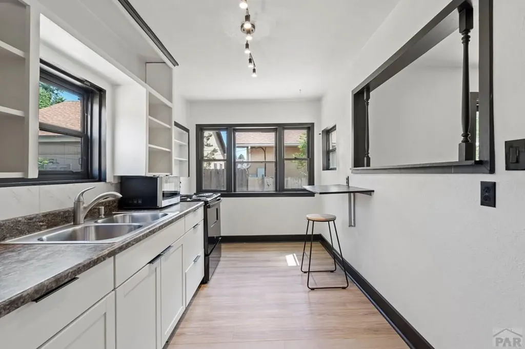 2732 Cascade Avenue Pueblo CO 81003